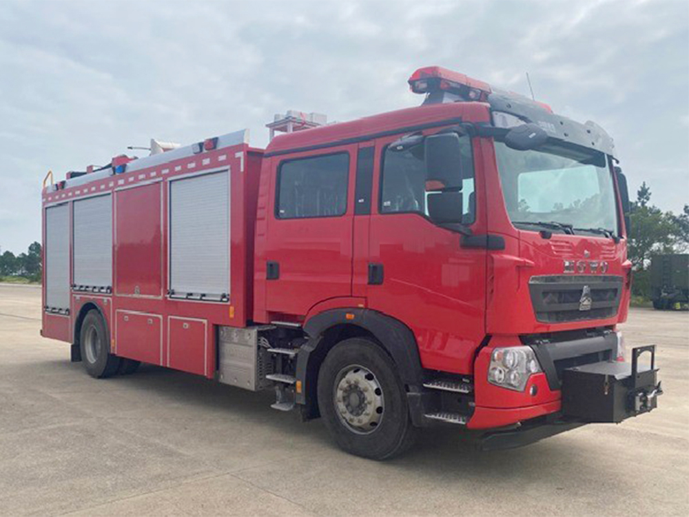 化学救援消防车