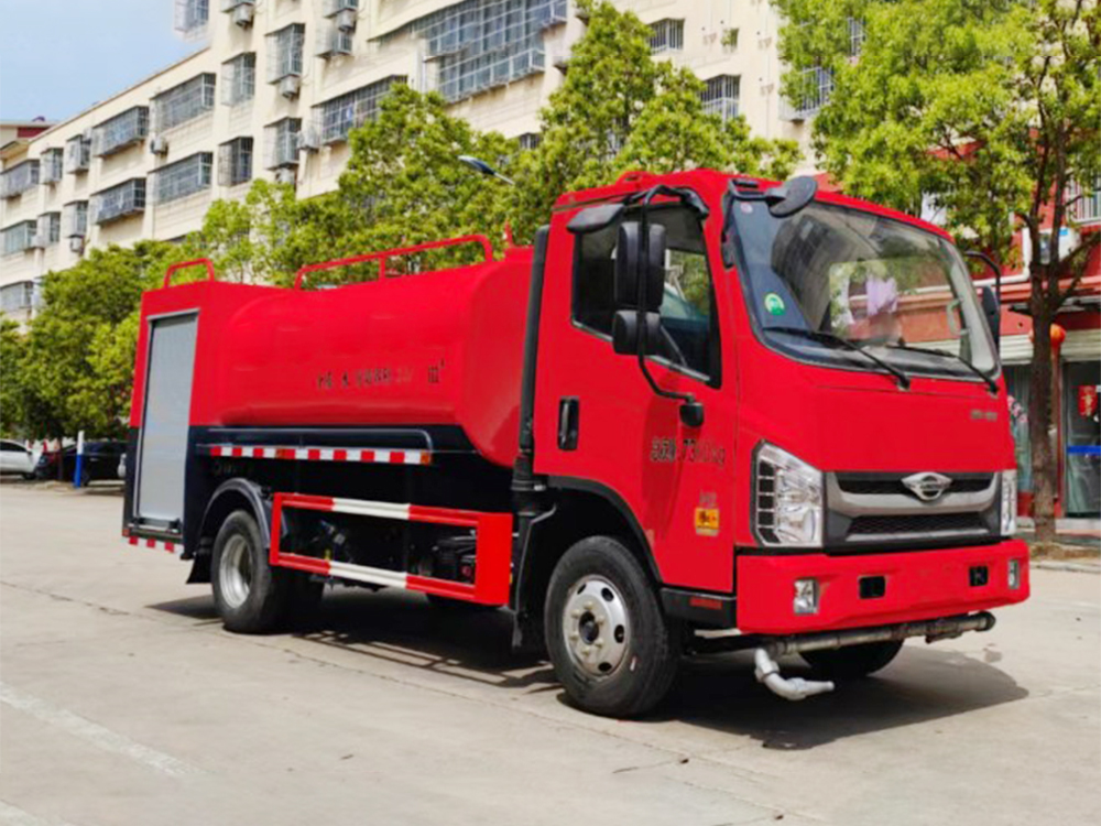 福田 4吨消防洒水车