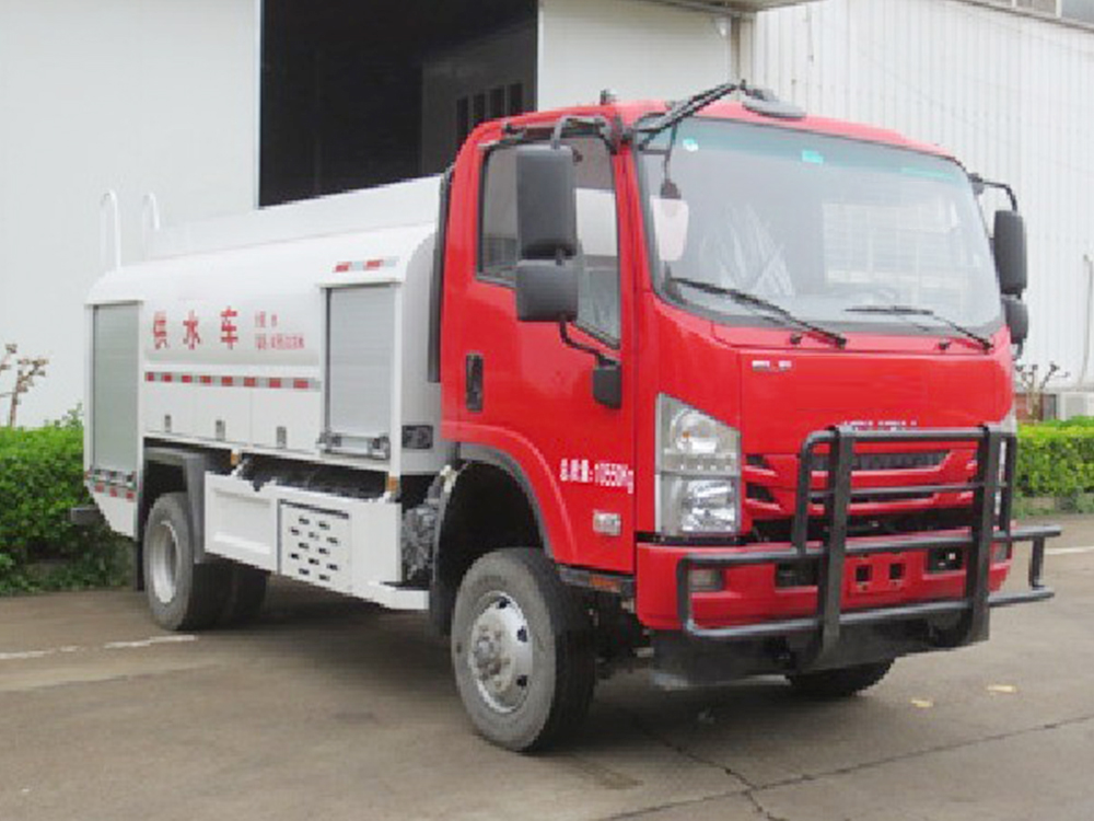 五十铃5吨森林消防车