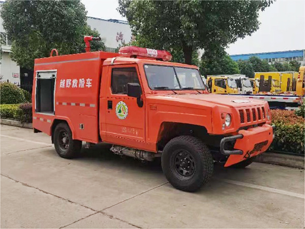 蓝牌勇士四驱越野消防车